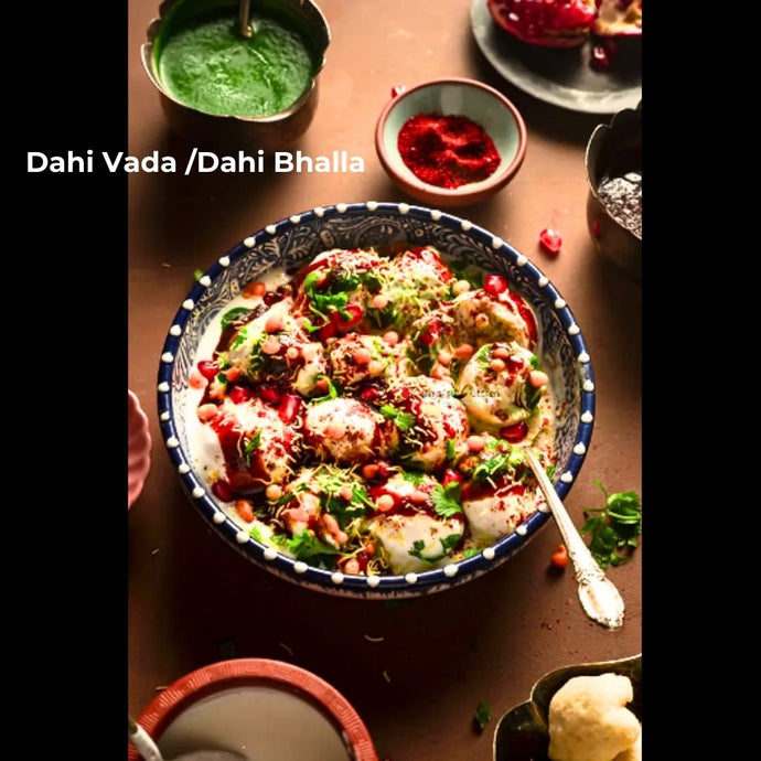 Buñuelos Mojados En Yogurt | Fritters Dunked in Yogurt | Dahi Vada (Dahi Bhalla) recipe