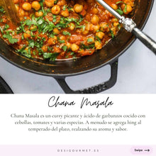 Load image into Gallery viewer, chana masala es un curry picante y acido de garbanzos cocido con cebollas, tomates y varias especias. A menudo se agrega hing al temperado del plato, realzando su aroma y sabor.