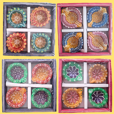 Diya (lámpara) de arcilla | Pooja Decorated Diwali Mitti Diya set of 4pcs.