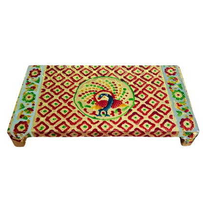 Chowki de madera para puja con forma de rectángulo dorado | Golden Rectangle Wooden Chowki for Pooja
