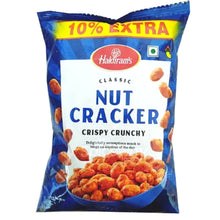 Load image into Gallery viewer, Aperitivos Cacahuetes | Nut Cracker (Tasty Nuts) 200g Haldiram