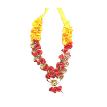 Cargar imagen en el visor de la galería, Guirnalda Pequeña de flores artificiales para ídolo Mala para Dios | Small Artificial Flower Multipurpose Garland (Mala)