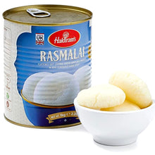 Load image into Gallery viewer, Dulce requeson en crema de leche con cardamomo y pistacho | Rasmalai Dessert 1kg Haldiram