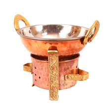 Cargar imagen en el visor de la galería, Cobre Sigdi con soporte de latón | Anghithi | Copper Sigdi with brass bracket for 2 Portion